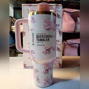Stanley Pink Floral Quencher H2.0 Tumbler